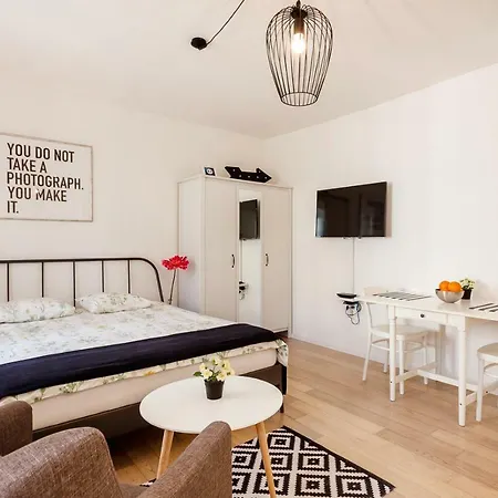 Apartamento Ciottina 24 *